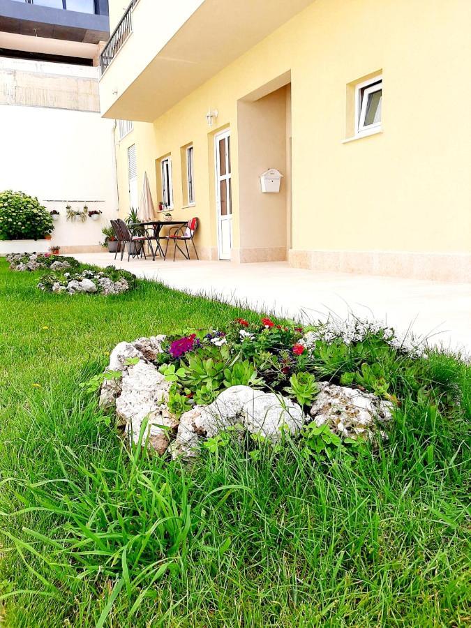 Apartments Akmadzic ماكارسكا المظهر الخارجي الصورة