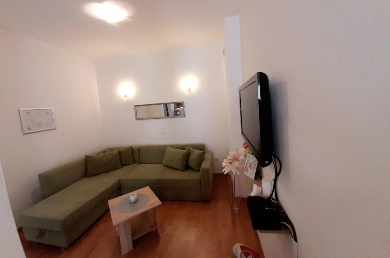 Apartments Akmadzic ماكارسكا المظهر الخارجي الصورة