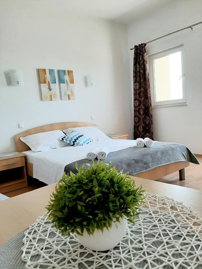 Apartments Akmadzic ماكارسكا المظهر الخارجي الصورة