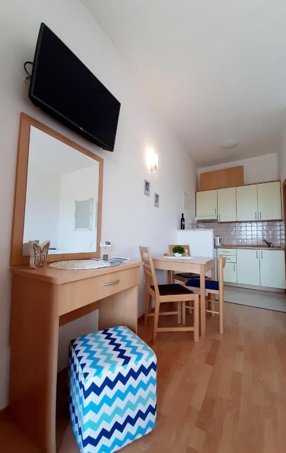 Apartments Akmadzic ماكارسكا المظهر الخارجي الصورة