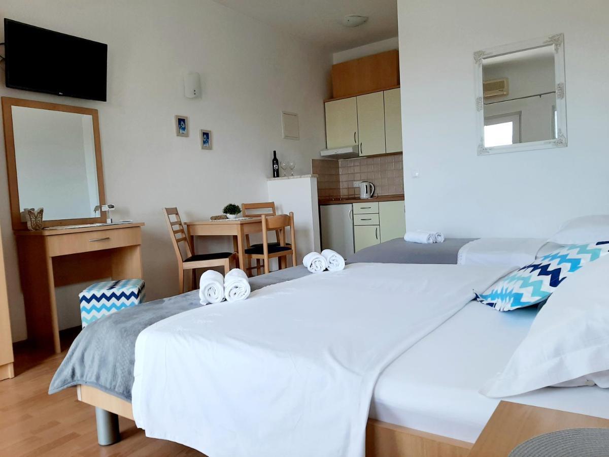 Apartments Akmadzic ماكارسكا المظهر الخارجي الصورة