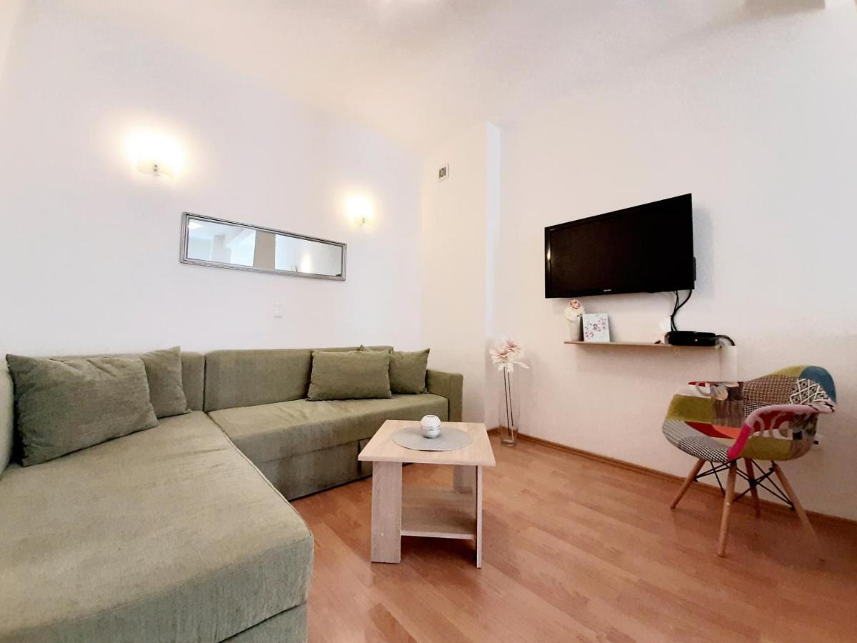 Apartments Akmadzic ماكارسكا المظهر الخارجي الصورة