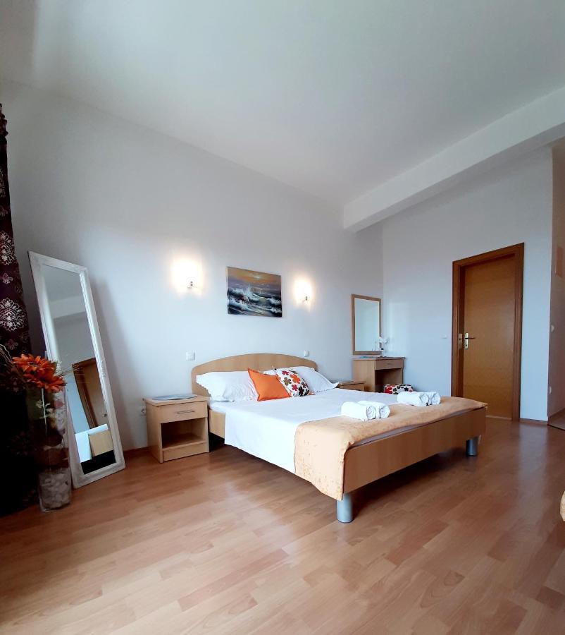 Apartments Akmadzic ماكارسكا المظهر الخارجي الصورة